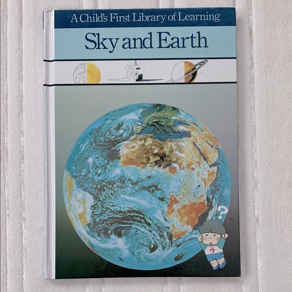 A Child's First Library of Learning: Sky and Earth Book